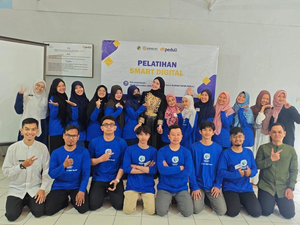 Pelatihan Smart Digital November 2025 - Cover Image