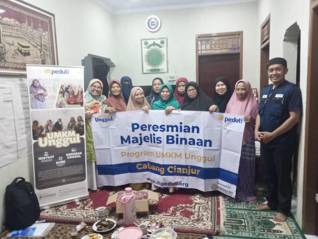 Pembekalan Program UMKM Unggul Recovery Cianjur Batch II dan Peresmian Majelis Binaan Humairoh - Cover Image